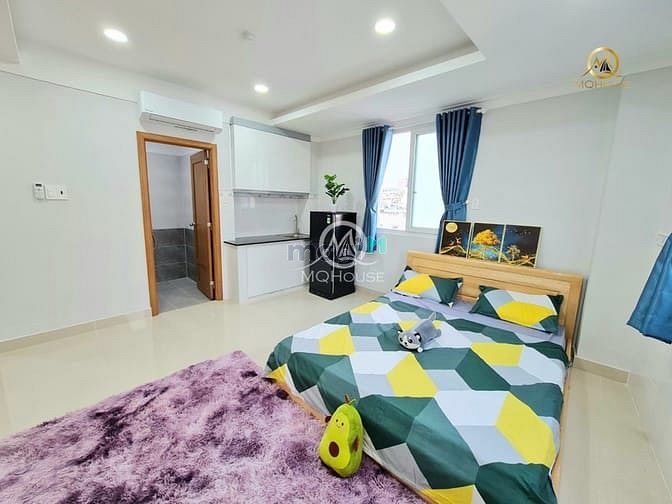 Hình ảnh Studio cửa sổ thoáng mát, THANG MÁY, New 100%, hẻm ô tô, Quận 1