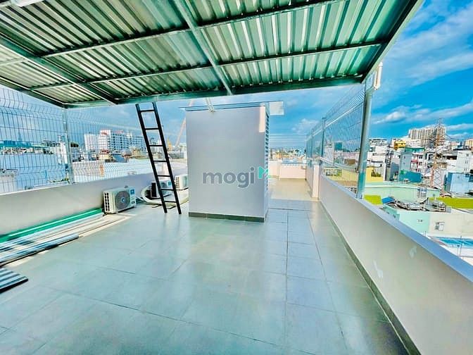 Hình ảnh Studio cửa sổ thoáng mát, THANG MÁY, New 100%, hẻm ô tô, Quận 1