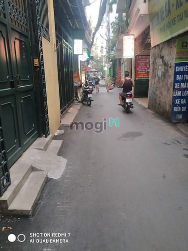 Hình ảnh Bán đất mặt ngõ Cầu Giấy, 63m2, kinh doanh tốt, 6 tỷ