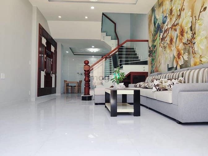 Hình ảnh Cho thuê nhà mới 440A Võ Văn Tần đoạn 2 chiều gần Cao Thắng, Quận 3.