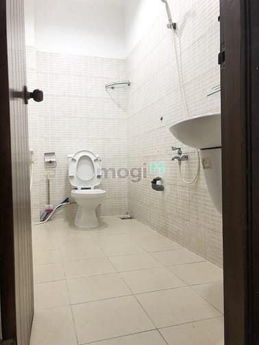Hình ảnh Phòng Studio mới đẹp có cửa sổ, ban công 2R Trường Sơn - Tân Bình