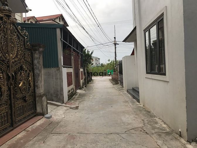 Hình ảnh Bán đất xóm 7 Đông Dư giáp làng gốm sứ Bát Tràng ngõ rộng thoáng.
