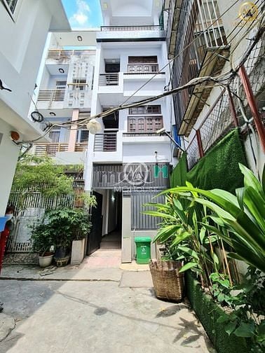 Hình ảnh Mb6623 nạp rút nhanh chóng Style Cổ điển + Ban công_ Lý Chính Thắng Quận 3 mới 100%