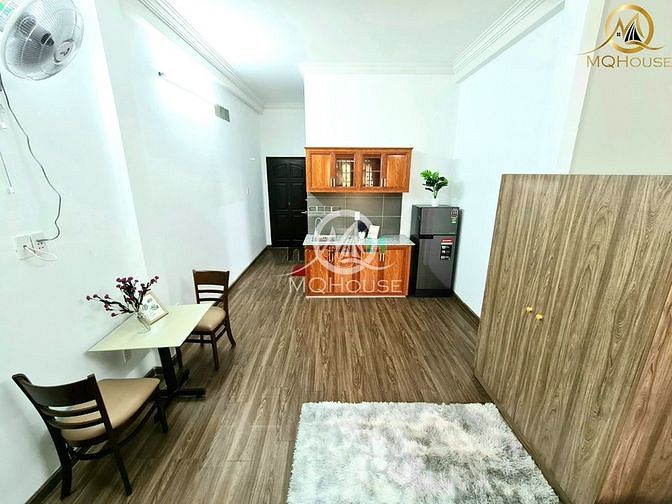 Hình ảnh Mb6623 nạp rút nhanh chóng Style Cổ điển + Ban công_ Lý Chính Thắng Quận 3 mới 100%