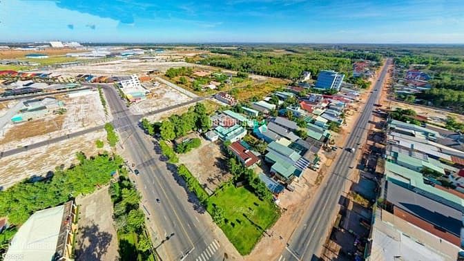 Hình ảnh Cần tiền bán nhanh lô đất 1021m2 gần KCN giá 380tr- SHR