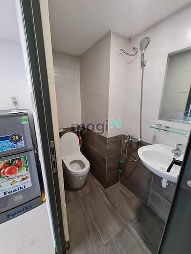 Hình ảnh CH Thoáng Mát Đối Diện NTĐ Phú Thọ, LÝ THƯỜNG KIỆT Q10