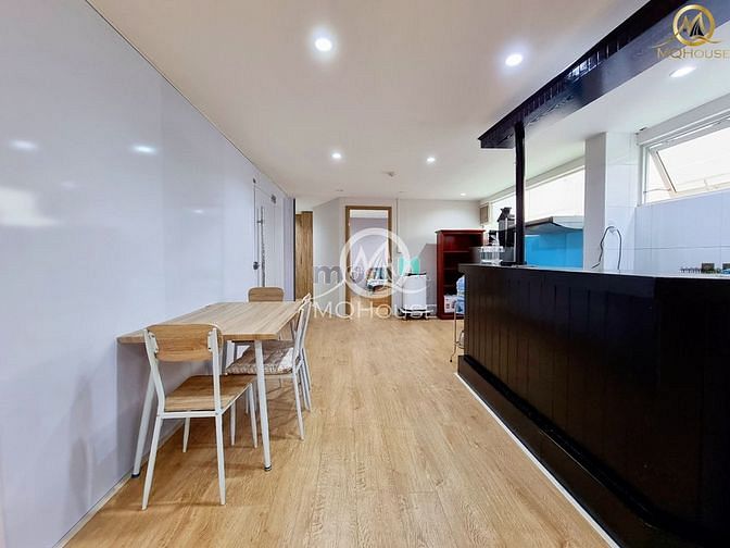 Hình ảnh Căn Hộ Cao Cấp 1PN Ban Công Cực Lớn, Rộng 70M2, Bao Phí- Chỉ Tính Điện