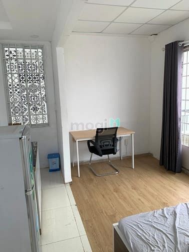 Hình ảnh Mb6623 nạp rút nhanh chóng mới full nội thất có ban công Cách Mạng Tháng Tám Quận 10