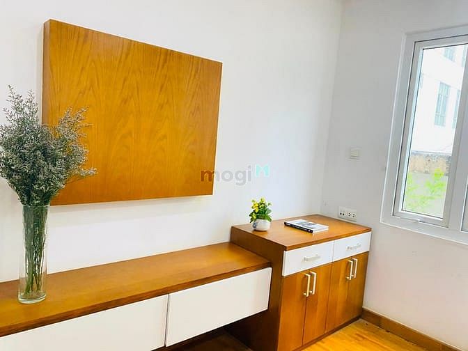 Hình ảnh Căn Hộ Studio Ban Công Rộng, Thông Thoáng Gần CV Lê Thị Riêng Giáp Q1