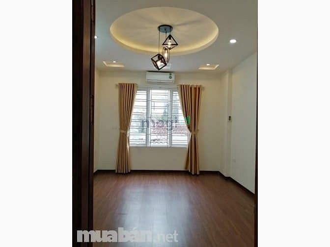Hình ảnh Bán nhà Tôn Thất Tùng, 34m2, 4 tầng, 3.75 tỷ