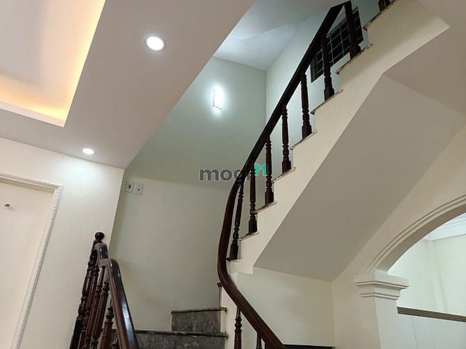 Hình ảnh Bán nhà đẹp Láng Hạ, 42m2, 4 tầng, mt 4m, 4.7 tỷ