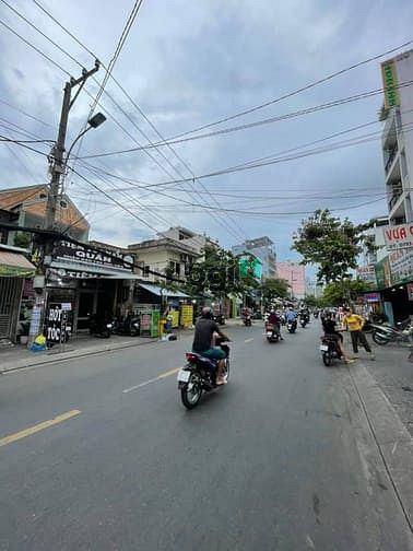 Hình ảnh Cần bán nhà Đường Lý Phục Man Quận 7