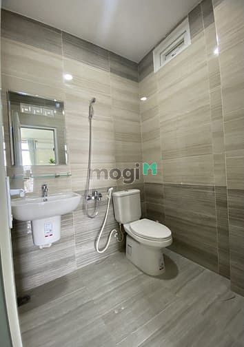 Hình ảnh CHDV Dạng 1PN Full Nội Thất Từ A-Z Vào Ở Liền - Sát CV Lê Thị Riêng