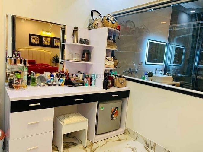 Hình ảnh Cần bán nhà Đẹp Đường 51 Quận 7