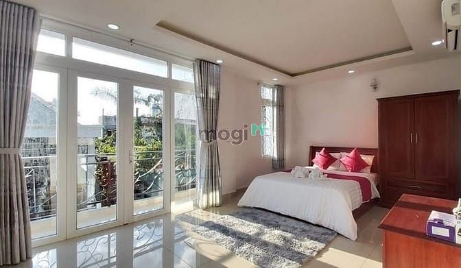 Hình ảnh Trang Chủ MB66.COM / Đăng Ký Tặng 66K BAN CÔNG THOÁNG MÁT - Công Viên Lê Thị Riêng