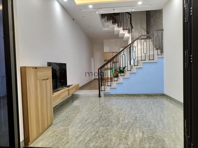 Hình ảnh Cho Thuê nhà 4 tầng Thạch Lam street (4floor)