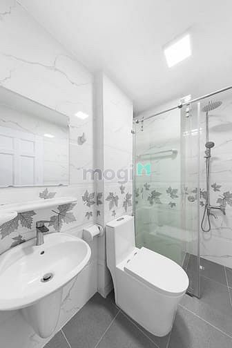 Hình ảnh Căn Hộ Cửa Sổ View Sân Vườn Full NT, Gần Chợ - Nhà Thờ Tân Định Q1