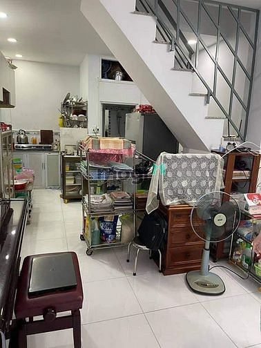 Hình ảnh Bán nhà bình dân - trung tâm Bình Thạnh