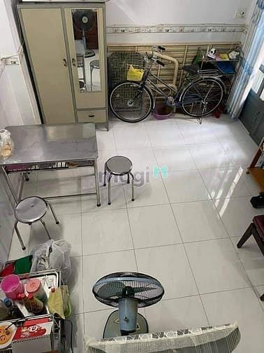 Hình ảnh Bán nhà bình dân - trung tâm Bình Thạnh