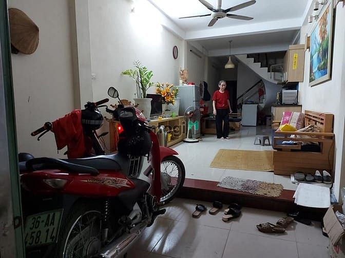 Hình ảnh Bán nhà Chợ Khâm Thiên, 60m2, 3 tầng, 4.25 tỷ