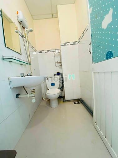 Hình ảnh Căn Hộ Tuyệt Vời Thoáng Mát, 25m2, Quận 10