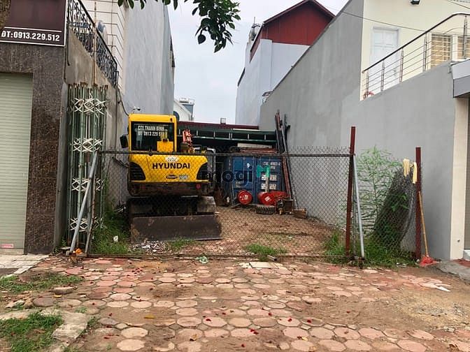 Hình ảnh Bán hộ ông chú mảnh đất 50m TĐC Phố Trạm, Long Biên: