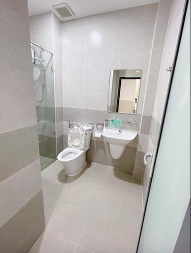 Hình ảnh Căn Hộ BAN CÔNG-nội thất HIỆN ĐẠI-sát bên Vạn Hạnh Mall Quận 10🌟