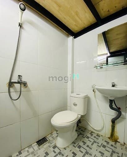 Hình ảnh 💯 2' đi Đh IUH - Phòng gác lững siêu xinh - sạch sẽ an ninh