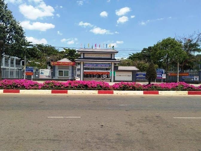 Hình ảnh Cần bán lô đất S16 thuộc Suối Nhum, đã có sổ. Công chứng sang tên.