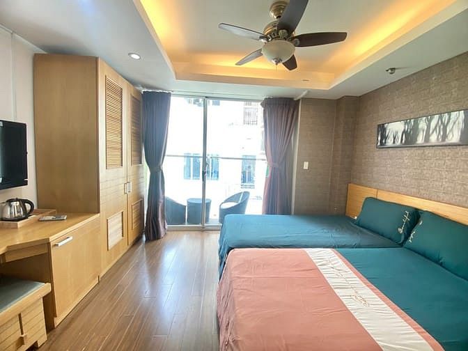 Hình ảnh Cạnh bên Cv Tao Đàn - Đ. Cách Mạng Tháng 8 - Mới Toanh - Full Nội Thất