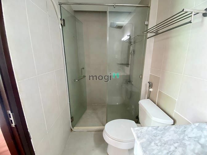 Hình ảnh Cạnh bên Cv Tao Đàn - Đ. Cách Mạng Tháng 8 - Mới Toanh - Full Nội Thất