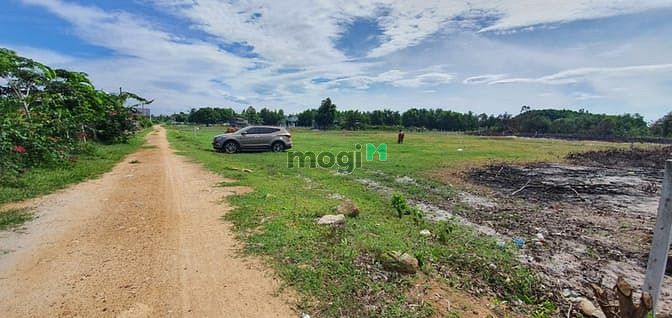 Hình ảnh Bán 2 sào đất Rẻ nhất Tân Phước, Thị xã LaGi sát KDC gần Biển