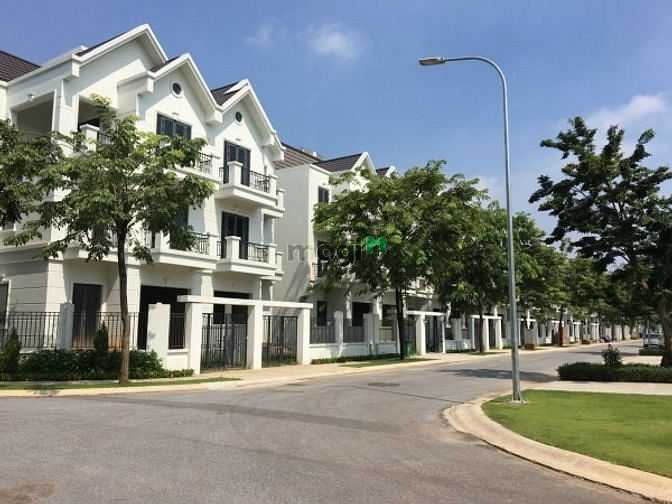 Hình ảnh Bán nhanh căn biệt thự nhà vườn siêu đẹp