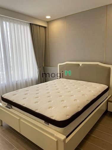 Hình ảnh Kingdom quận 10 Cho thuê nhanh căn 2PN,2WC Nội Thất Mới
