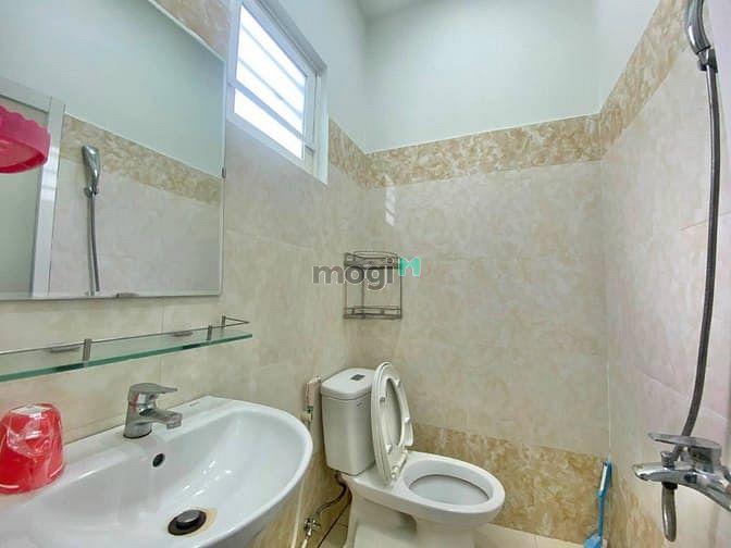 Hình ảnh Phòng đẹp, 28m2 thích hợp 2-3 người ở, hỗ trợ mùa dịch, miễn phí dv