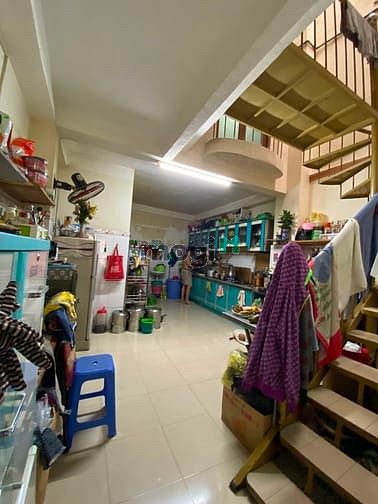 Hình ảnh Nhà hẻm Q1 Cô Giang gần trung tâm