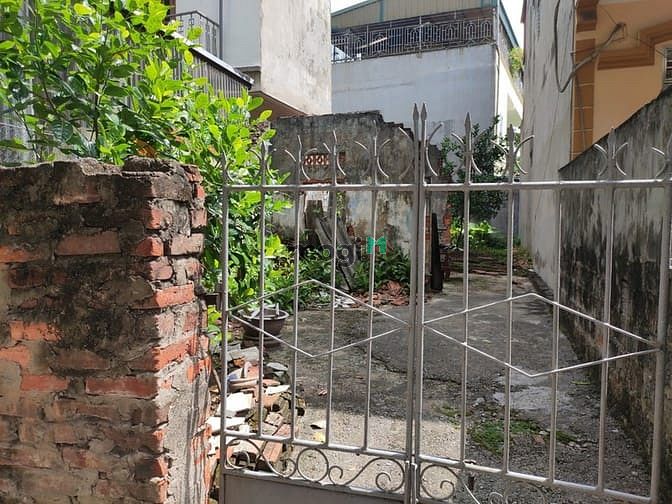 Hình ảnh Thạch Bàn – Nguyễn Văn Linh - 62M2 Đất – Ô Tô Vào Nhà – Gần Ngay Phố.
