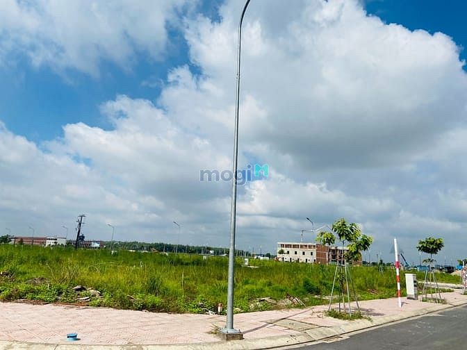 Hình ảnh Bán nhanh 2 lô đất nền Dự Án Thăng Long Central City sổ hồng riêng