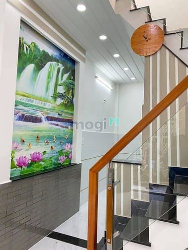 Hình ảnh Nhà bán dưới 3 tỷ quận Gò Vấp – 2 lầu đúc – DTSD 54m2.