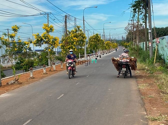 Hình ảnh Cần bán lô đất Tây Hoà, mặt tiền KCN Bàu Xéo, Sổ riêng thổ cư 100%