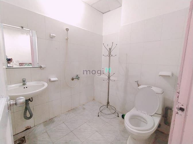 Hình ảnh Phòng cho thuê ngay Cộng Hòa Tân Bình, dọn vào ở được ngay