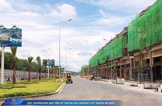 Hình ảnh Bán đất sổ riêng liền kề sân bay Long Thành, dt 100m2