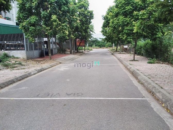 Hình ảnh bán gấp 83m2 đất tại Hòa Lạc ,có sổ , đất nở hậu,chưa đến tỷ