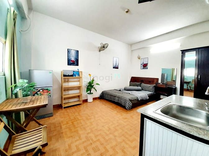 Hình ảnh Phòng full nội thất dt 30m2 ngay etown cộng hòa, đối diện BIG C