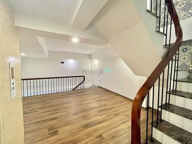 Hình ảnh Bán nhà phân lô Thái Hà , Đống Đa 53m2, 7 tầng ,16tỷ