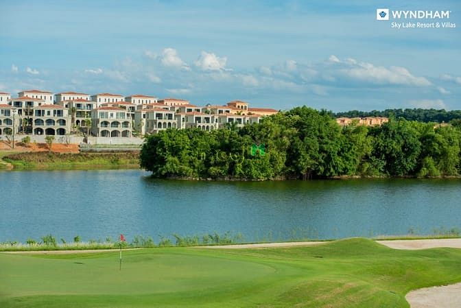 Hình ảnh Quần thể sân Golf, Wyndham Sky Lake Resort & Villas