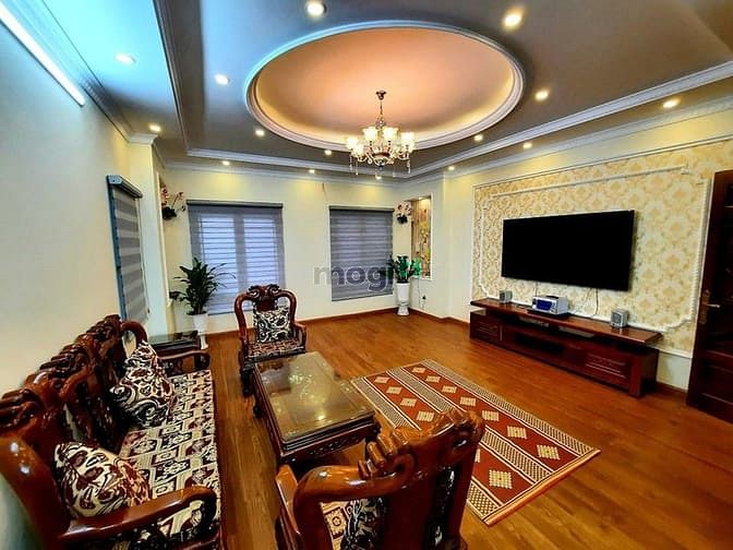 Hình ảnh Vị trí vàng sát mặt phố Kim Mã, cho thuê 20tr/tháng