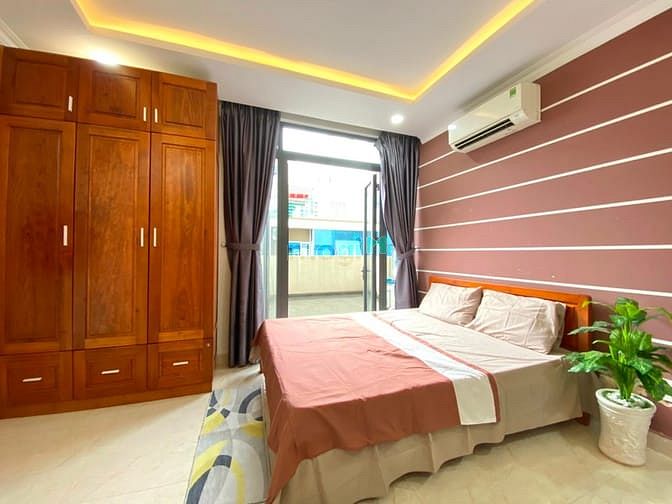 Hình ảnh Căn Hộ Ban Công Đón Gió Trời – Full Tiện Nghi Quận 10
