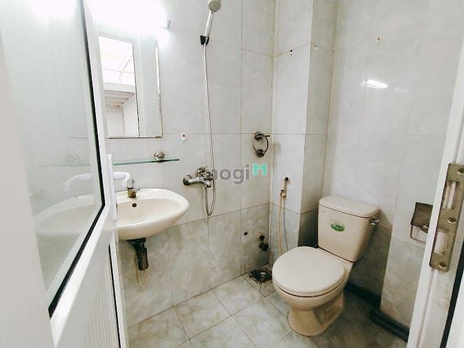 Hình ảnh Căn Hộ Gác Lửng Giá Bình Dân Gần COOP Quang Trung Gò Vấp