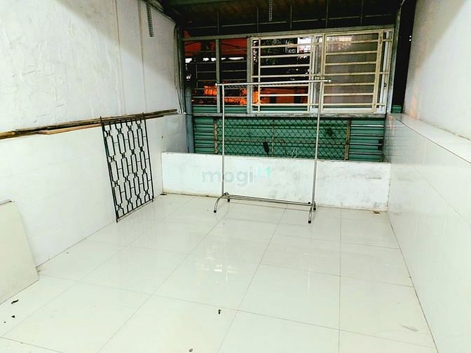 Hình ảnh Cho thuê tầng 1 trong nhà nguyên căn